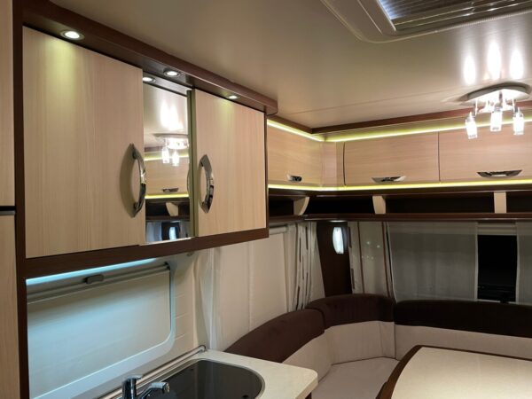 Hobby Prestige 560WLU bj,2014 Met LUIFEL douche TOPSTAAT - Afbeelding 11