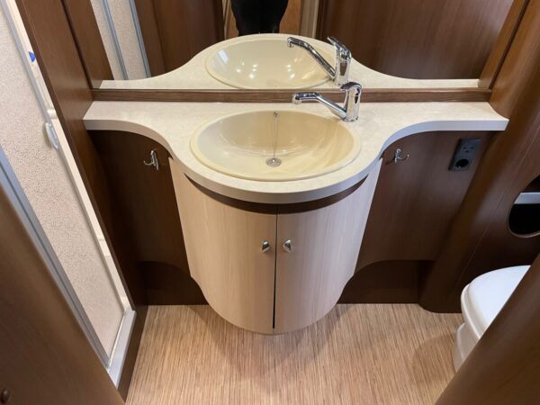 Hobby Prestige 560WLU bj,2014 Met LUIFEL douche TOPSTAAT - Afbeelding 23
