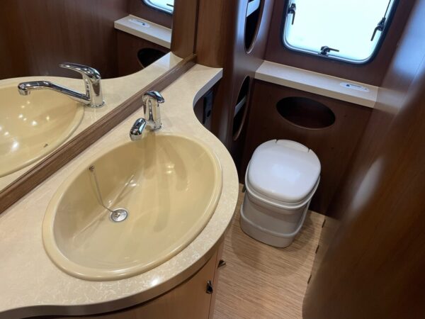 Hobby Prestige 560WLU bj,2014 Met LUIFEL douche TOPSTAAT - Afbeelding 20