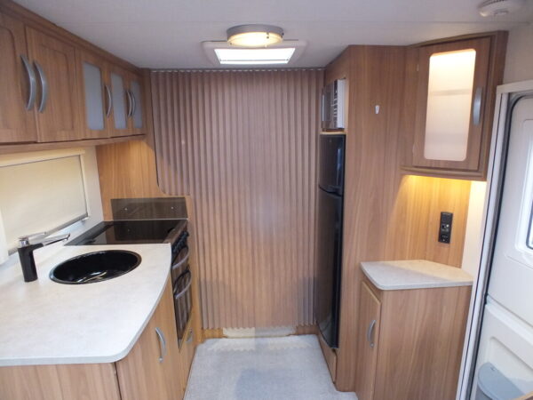 LUNAR Lexon 640 bj.2015, MOVER, DOUCHE, VOORTENT - Afbeelding 26