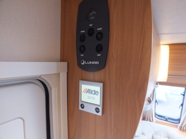 LUNAR Lexon 640 bj.2015, MOVER, DOUCHE, VOORTENT - Afbeelding 29