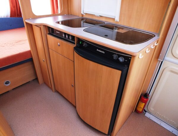DETHLEFFS New Line 460 DB bj.2003, MOVER, VOORTENT, LUIFEL - Afbeelding 13