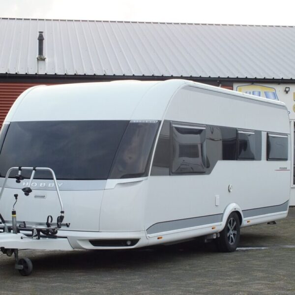 HOBBY Premium 560 UL bj.2018, ALDE, MOVER, VOORTENT, LEER