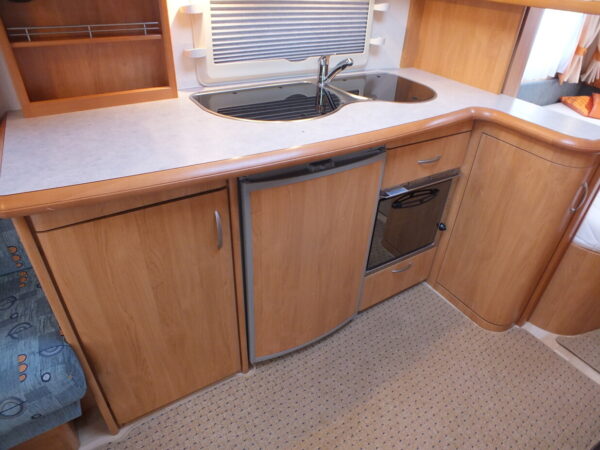 HOBBY Excellent Easy 540 UFE bj.2005, AIRCO, MOVER, VOORTENT - Afbeelding 15