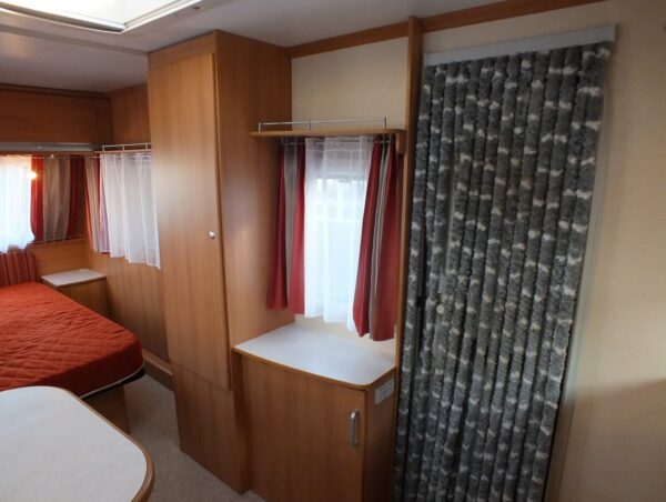 STERCKEMAN Evolution 450 CP bj.2013, QUEENSBED, ACCU, DOUCHE - Afbeelding 19