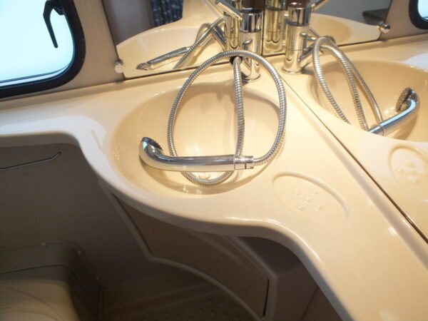 STERCKEMAN Evolution 450 CP bj.2013, QUEENSBED, ACCU, DOUCHE - Afbeelding 22