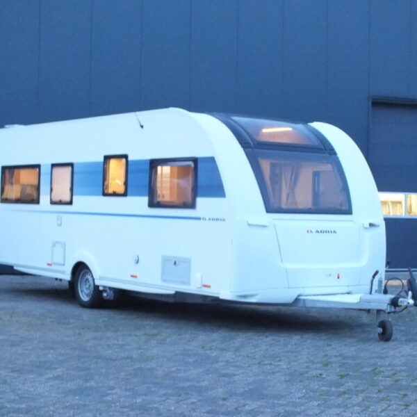 ADRIA Altea DART 622, bj.2021, met QUEENSBED, DOUCHECABINE en MOVER