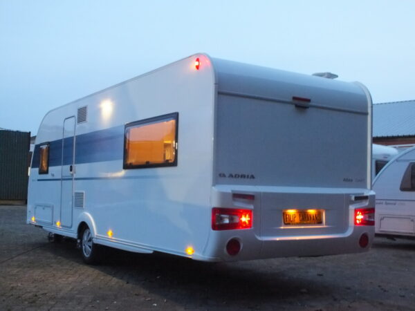 ADRIA Altea DART 622, bj.2021, met QUEENSBED, DOUCHECABINE en MOVER - Afbeelding 3