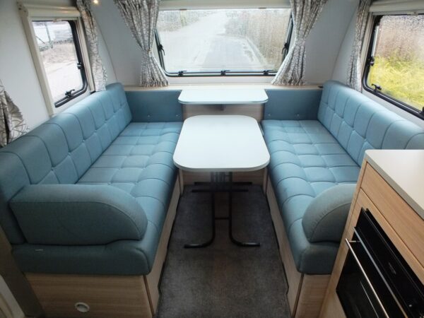 ADRIA Altea DART 622, bj.2021, met QUEENSBED, DOUCHECABINE en MOVER - Afbeelding 7