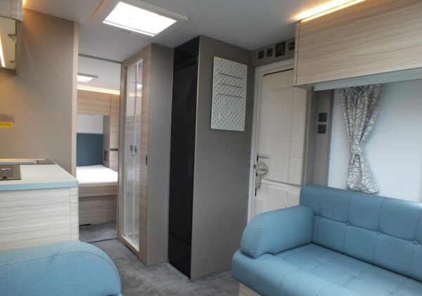 ADRIA Altea DART 622, bj.2021, met QUEENSBED, DOUCHECABINE en MOVER - Afbeelding 20