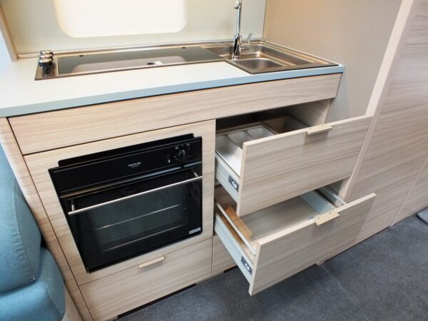 ADRIA Altea DART 622, bj.2021, met QUEENSBED, DOUCHECABINE en MOVER - Afbeelding 17