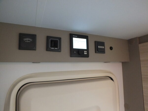 ADRIA Altea DART 622, bj.2021, met QUEENSBED, DOUCHECABINE en MOVER - Afbeelding 30
