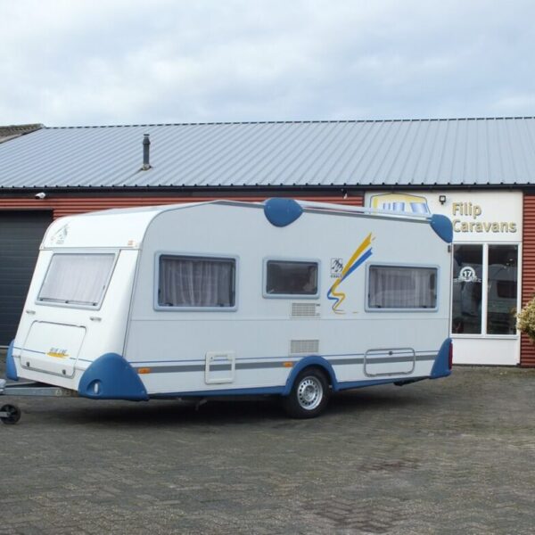 KNAUS Blue Line 450 bj.99, met ISABELLA VOORTENT en DOUCHE