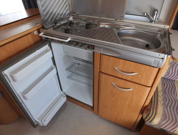 KNAUS Blue Line 450 bj.99, met ISABELLA VOORTENT en DOUCHE - Afbeelding 15