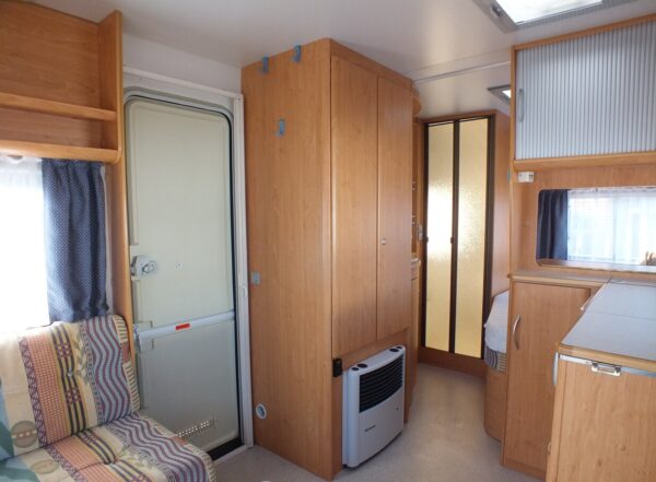 KNAUS Blue Line 450 bj.99, met ISABELLA VOORTENT en DOUCHE - Afbeelding 20