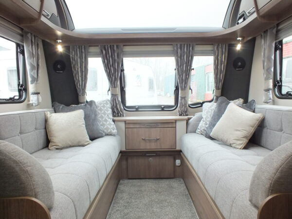 COACHMAN VIP 520 bj.2022, NIEUWSTAAT, ZONNEPANEEL, ALDE, DOUCHECABINE - Afbeelding 7