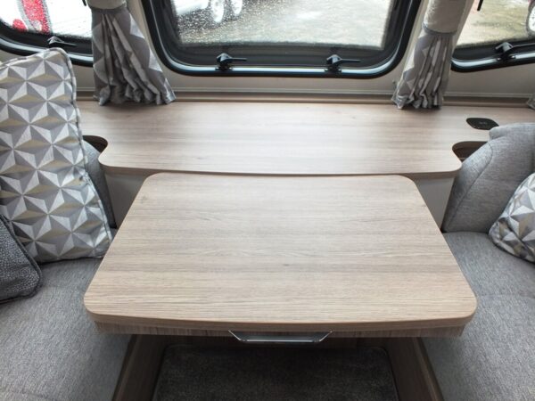 COACHMAN VIP 520 bj.2022, NIEUWSTAAT, ZONNEPANEEL, ALDE, DOUCHECABINE - Afbeelding 9