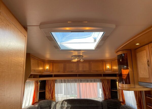 HOBBY Exclusive 560 UFF bj.2005, met MOVER, VOORTENT - Afbeelding 19