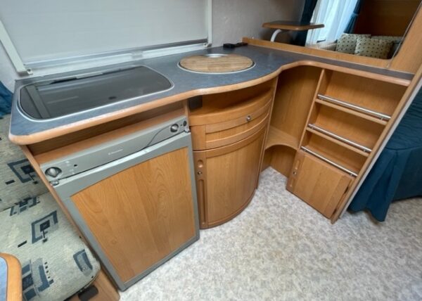 ADRIA Unica B 462 PU bj.2002, MOVER, DOUCHE, Brand voortent - Afbeelding 14