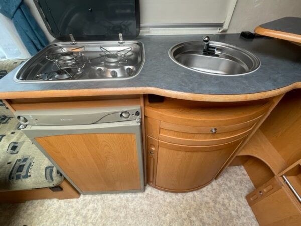 ADRIA Unica B 462 PU bj.2002, MOVER, DOUCHE, Brand voortent - Afbeelding 15