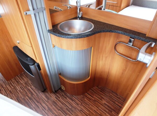 EEIBA Nova GL 435 bj.2008, MOVER, DOUCHE, VOORTENT, LUIFEL - Afbeelding 24