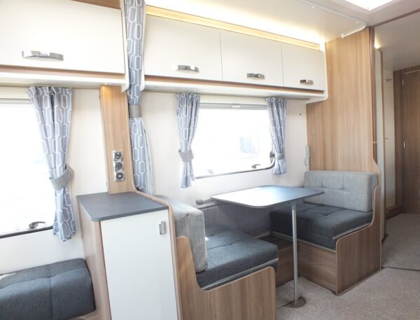 SWIFT Sprite Quattro bj.2019, STAPELBED, DOUCHE - Afbeelding 10