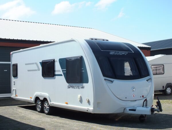 SWIFT Sprite Quattro bj.2019, STAPELBED, DOUCHE - Afbeelding 2