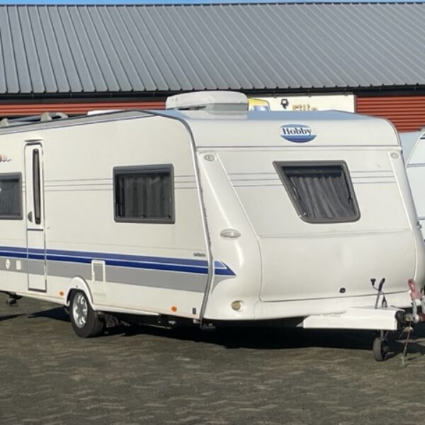 HOBBY Exclusive 560 UFF bj.2005, met MOVER, AIRCO, VOORTENT