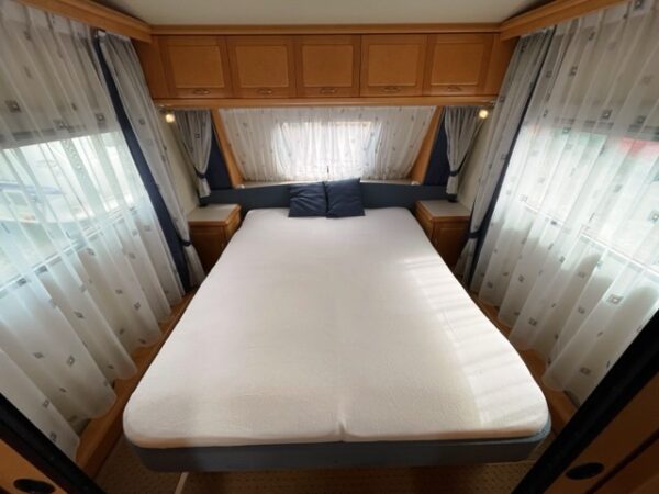 HOBBY Exclusive 560 UFF bj.2005, met MOVER, AIRCO, VOORTENT - Afbeelding 7