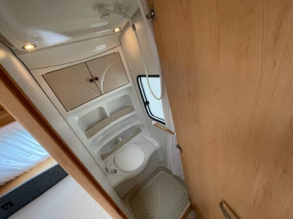 HOBBY De Luxe 560 KMFE bj.2007, 6 PERSOONS, met STAPELBED, VOORTENT - Afbeelding 25