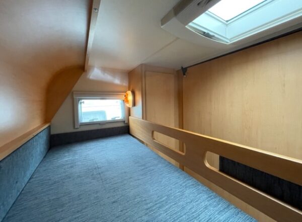 HOBBY De Luxe 560 KMFE bj.2007, 6 PERSOONS, met STAPELBED, VOORTENT - Afbeelding 14