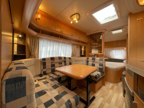 HOBBY De Luxe 560 KMFE bj.2007, 6 PERSOONS, met STAPELBED, VOORTENT - Afbeelding 10