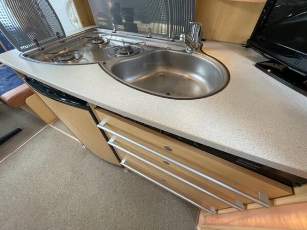 DETHLEFFS Camper 510 V bj.2007, met MOVER, AIRCO, VOORTENT - Afbeelding 16