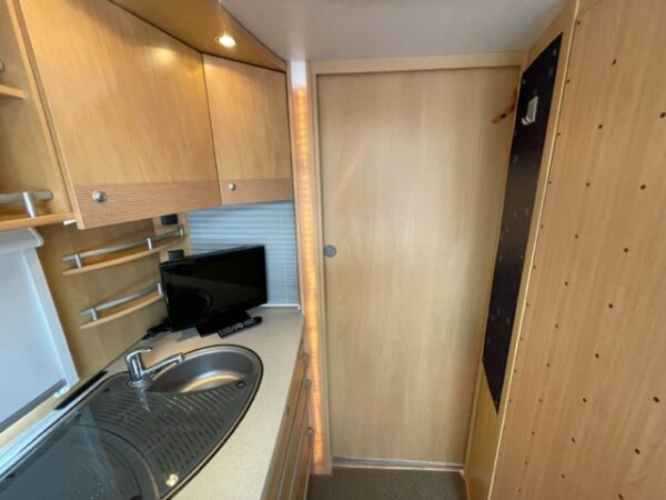 DETHLEFFS Camper 510 V bj.2007, met MOVER, AIRCO, VOORTENT - Afbeelding 26