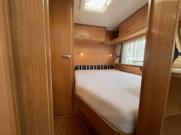 ADRIA Altea 512 UP 2009, met VOORTENT en DOUCHE - Afbeelding 9