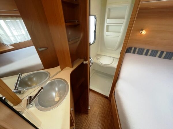 ADRIA Altea 512 UP 2009, met VOORTENT en DOUCHE - Afbeelding 22