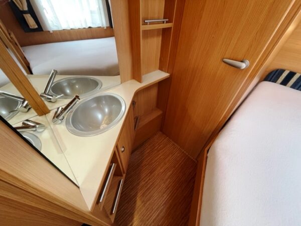 ADRIA Altea 512 UP 2009, met VOORTENT en DOUCHE - Afbeelding 19