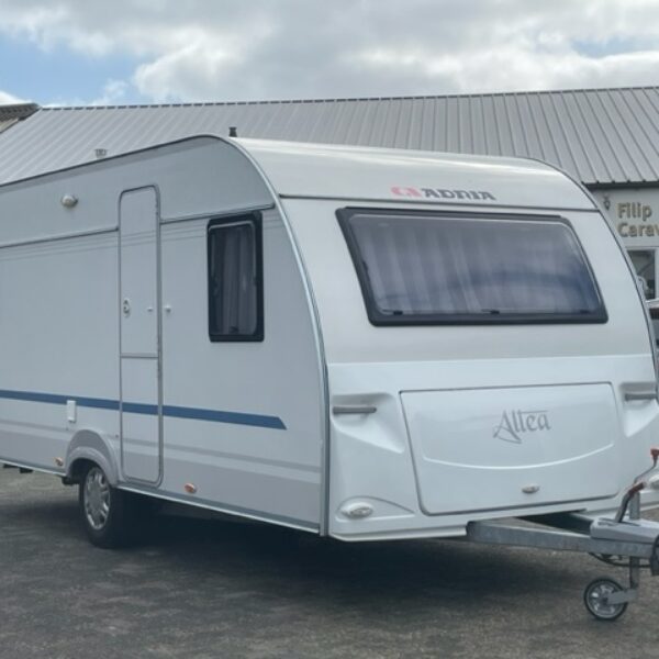 ADRIA Altea 512 UP 2009, met VOORTENT en DOUCHE