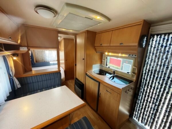 HOBBY De luxe Easy 500 KMFE bj.2003, DOUCHE, MOVER, VOORTENT - Afbeelding 15