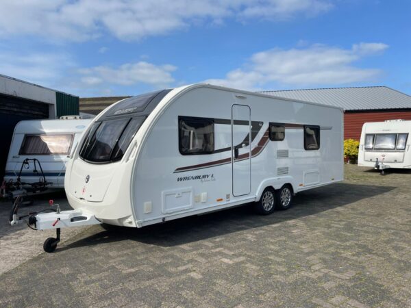 SWIFT WRENBURY L bj,2016. Dubbelasser MOVER 6 SLAAPPLAATSEN