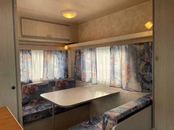 Caravelair Silver 395 T. bj 1997 LICHTGEWICHT met voortent - Afbeelding 7