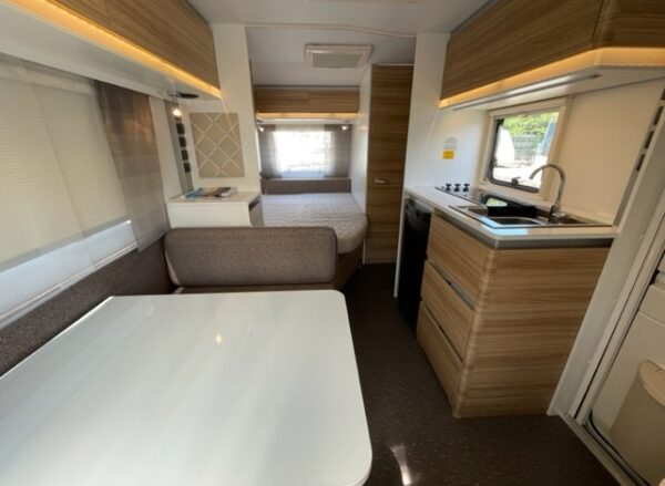 ADRIA Altea 432 PX bj.2018 FRANSBED, DOUCHE, VLOERVERWARMING - Afbeelding 4