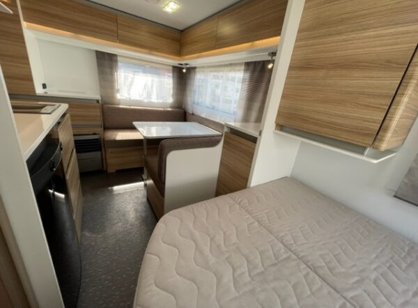 ADRIA Altea 432 PX bj.2018 FRANSBED, DOUCHE, VLOERVERWARMING - Afbeelding 9