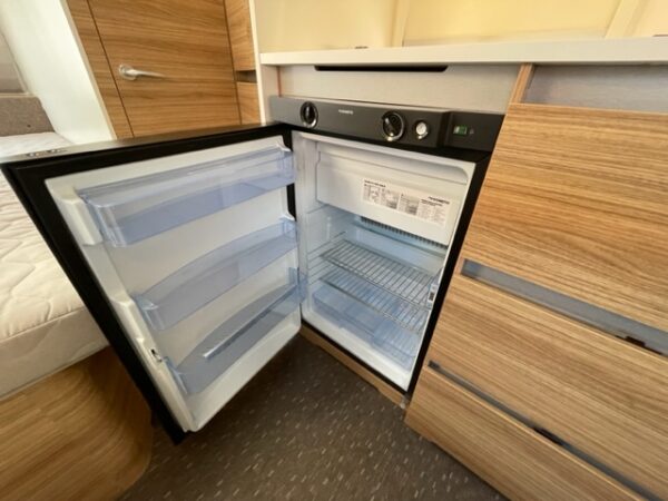 ADRIA Altea 432 PX bj.2018 FRANSBED, DOUCHE, VLOERVERWARMING - Afbeelding 19