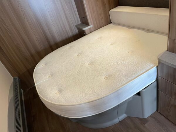 Swift Challenger 645 bj.2018 QUEENSBED,TANDEMASSER, DOUCHE - Afbeelding 25