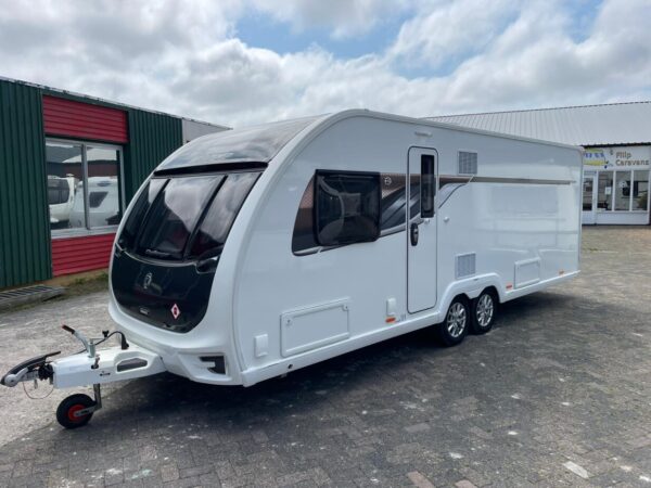 Swift Challenger 645 bj.2018 QUEENSBED,TANDEMASSER, DOUCHE