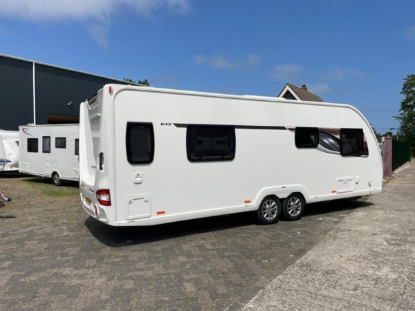 Swift Challenger 645 bj.2018 QUEENSBED,TANDEMASSER, DOUCHE - Afbeelding 6