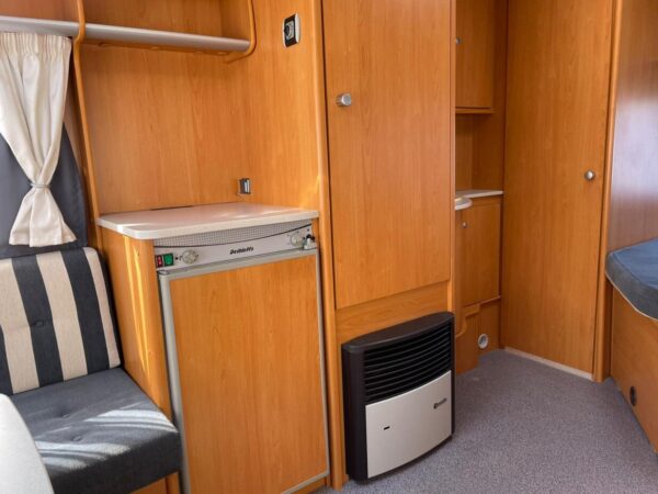 Dethleffs Travel Sleeper bj.2006 met mover, voortent, luifel - Afbeelding 15