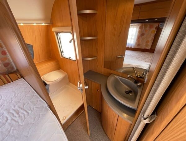 BUERSTNER Trecento 460 TS bj.2007, MOVER, VOORTENT, DOUCHE - Afbeelding 22