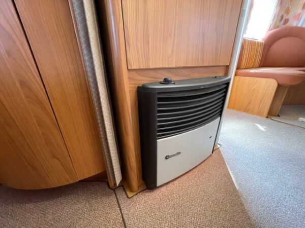 BUERSTNER Trecento 460 TS bj.2007, MOVER, VOORTENT, DOUCHE - Afbeelding 24